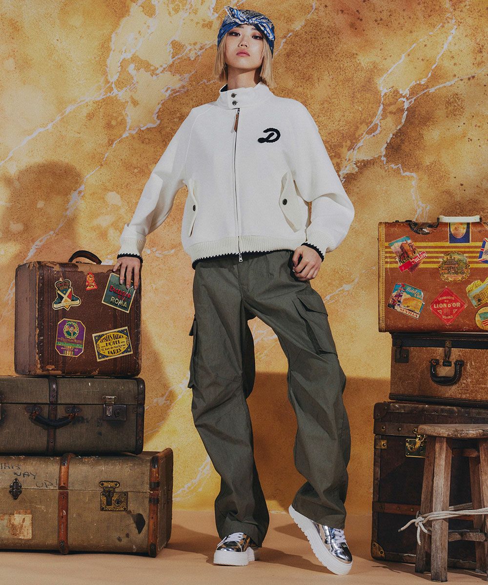 DSC / D로고 로프자수 골판지 니트 블루종