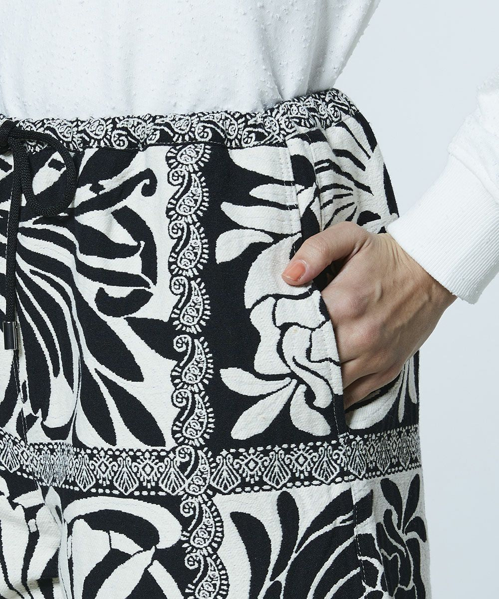 DSC / 페이즐리 자가드 쇼트팬츠