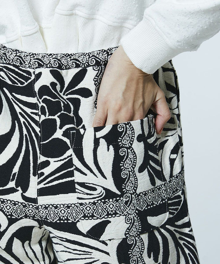 DSC / 페이즐리 자가드 쇼트팬츠