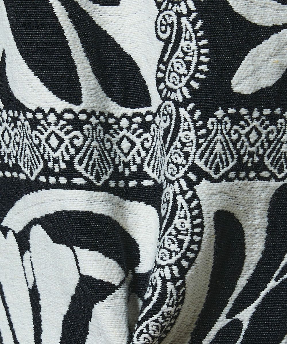 DSC / 페이즐리 자가드 쇼트팬츠